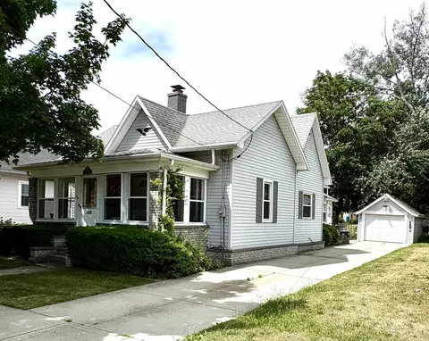 736 Garfield Ave, Beloit, WI 53511