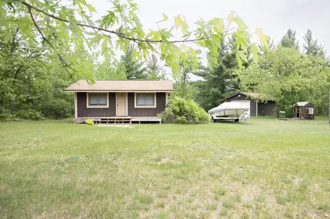1162 Cottonville Ave, Friendship, WI 53934