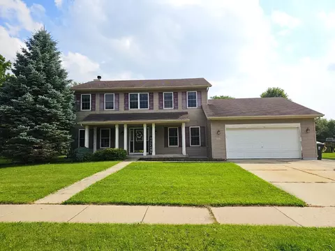 1523 St Albert The Great Dr, Sun Prairie, WI 53590