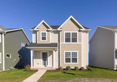 1090 Tundra Ave, Oregon, WI 53575