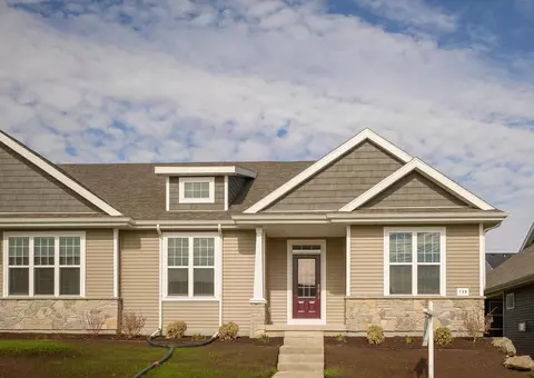 709 Cozy Farm Rd, Waunakee, WI 53597