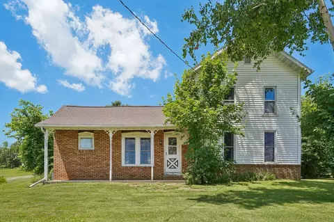 200 2nd St, La Valle, WI 53941