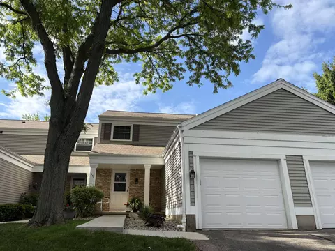 959 Walnut St, Verona, WI 53593