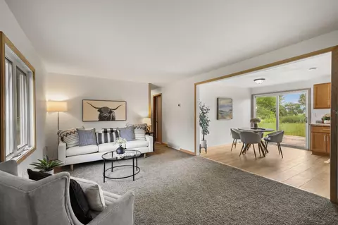 10509 Old Y Rd, Mazomanie, WI 53560