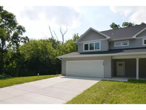 236 Russell Ct, Jefferson, WI 53549