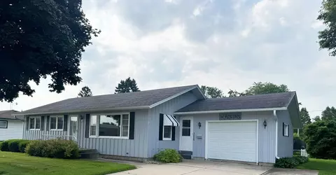 508 Tamarack St, Randolph, WI 53956
