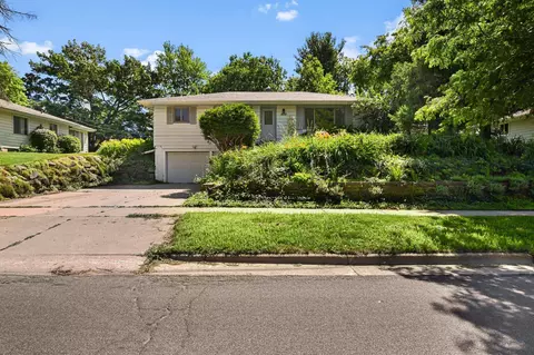 409 Acewood Blvd, Madison, WI 53714