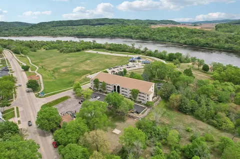 50 Hemlock St #18, Sauk City, WI 53583
