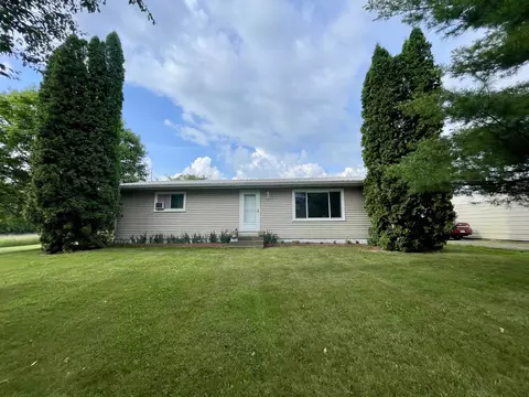 w1347 County Highway E, Albany, WI 53502
