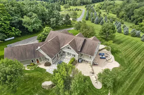 2704 County Road I, Avoca, WI 53506