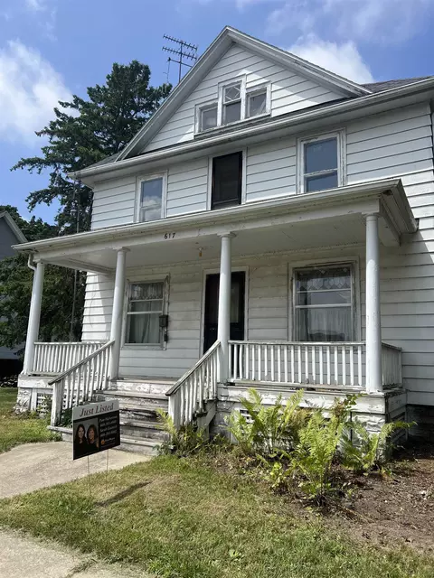 617 Washington St, Sauk City, WI 53583