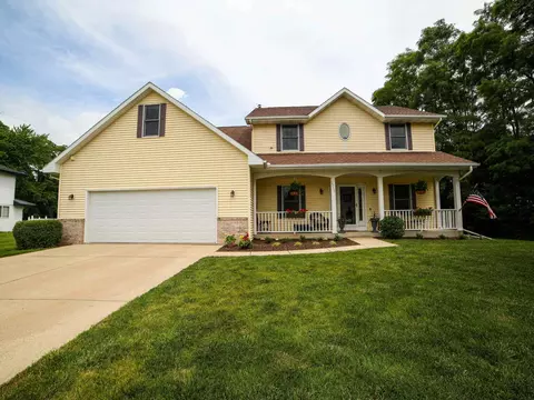 2710 Rachel Ter, Beloit, WI 53511