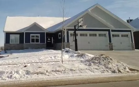 309 S Brookwood Dr, Mount Horeb, WI 53572