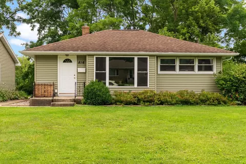 816 Blaine St, Edgerton, WI 53534