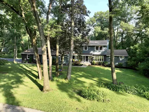 3222 E Danbury Dr, Janesville, WI 53546