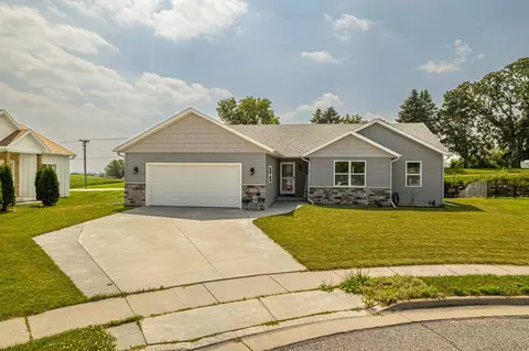 1320 16th St, Baraboo, WI 53913