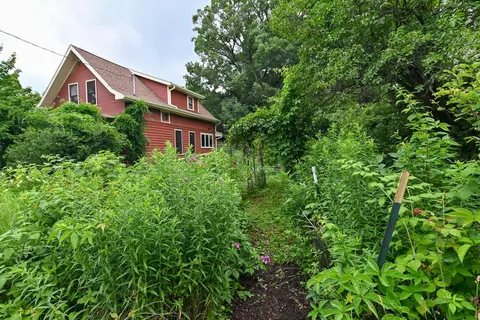 620 Pine St, Madison, WI 53715
