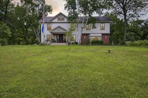 2715 S Riverside Dr, Beloit, WI 53511
