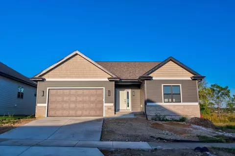 2012 Besra Dr, Verona, WI 53593