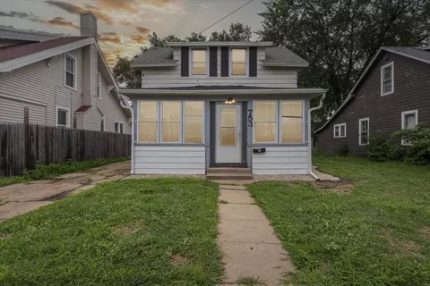 753 Vine St, Beloit, WI 53511