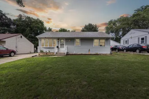 1724 Grant St, Beloit, WI 53511