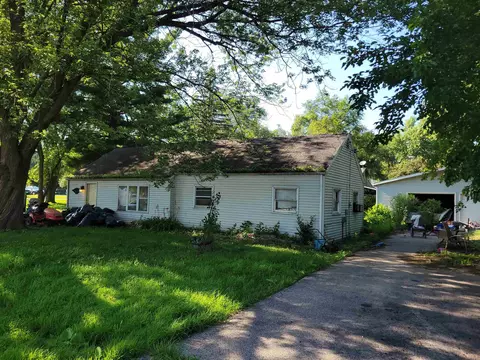 1803 Carlyle Rd, Beloit, WI 53511