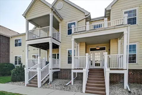 3027 Providence St #7, Sun Prairie, WI 53590