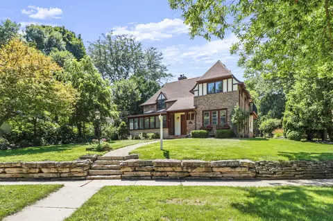 714 Oneida Pl, Madison, WI 53711
