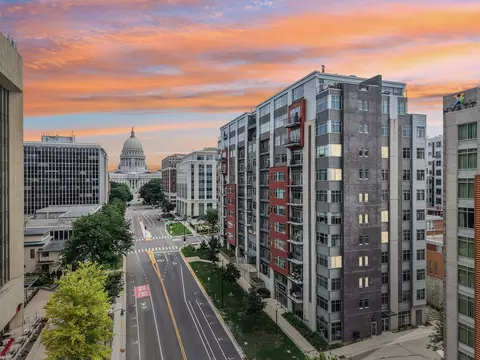309 W Washington Ave #1005, Madison, WI 53703