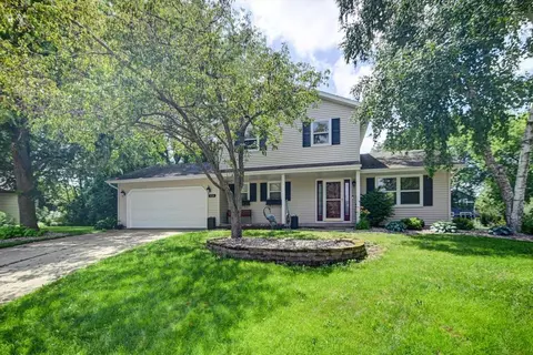 828 Cedar Ct, Verona, WI 53593