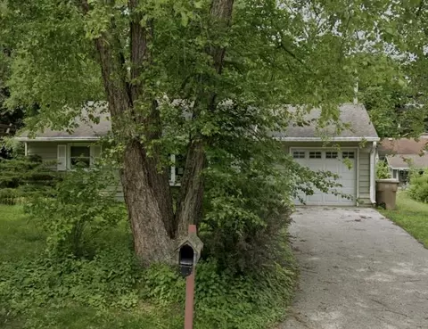 6 Mark Twain St, Madison, WI 53705