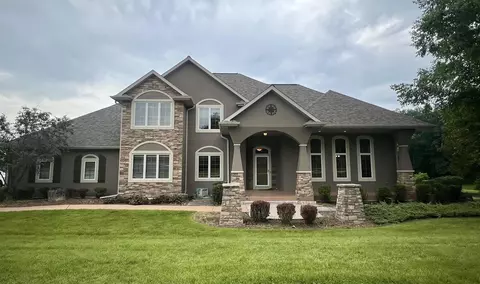28629 Bay Meadow Dr, Waterford, WI 53185