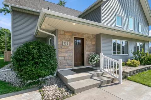306 E Lake Ave, Monticello, WI 53570