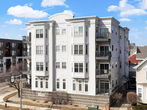 350 W Wilson St #102, Madison, WI 53703