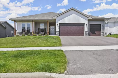 656 Wileman Dr, Edgerton, WI 53534