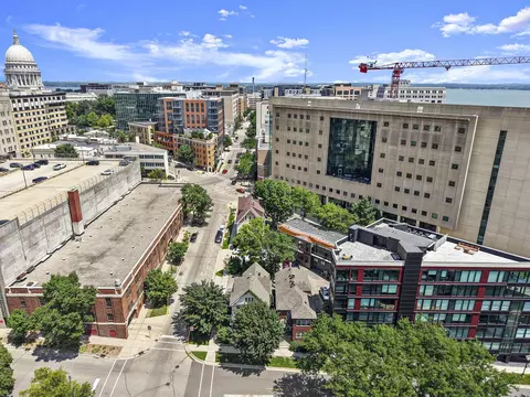 203-207 S Henry St, Madison, WI 53703