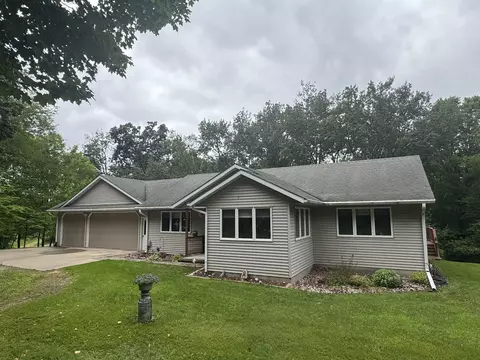 20781 Cribben Hill Dr, Richland Center, WI 53581