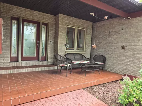 711 Lucas Ln, Jefferson, WI 53549
