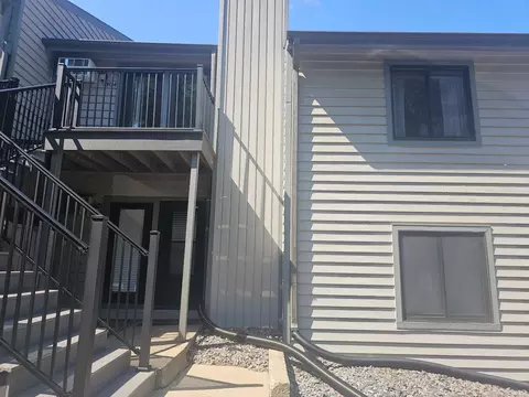 1093 Canyon Rd #303, Wisconsin Dells, WI 53965
