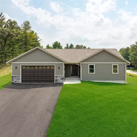 1616 Cole Ln, Wisconsin Dells, WI 53965