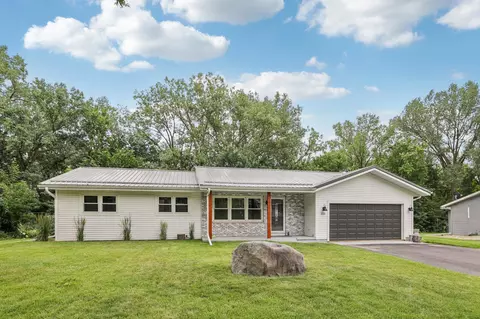 223 Acker Pkwy, Deforest, WI 53532