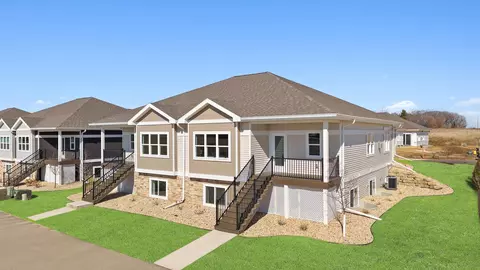 2860 Wild Goose Way, Stoughton, WI 53589