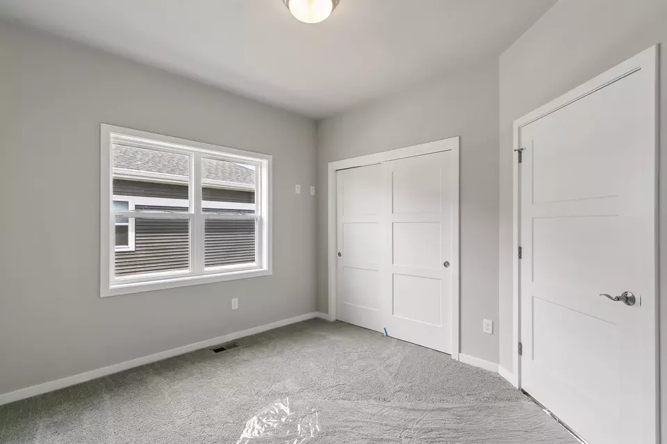 Bedroom - 2862 Wild Goose Way, Stoughton, WI 53589 photo 4 of 9
