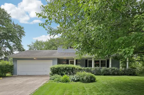 149 Lake Shore Ter, Beaver Dam, WI 53916