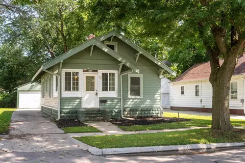 1413 Yates Ave, Beloit, WI 53511