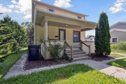 212 N Washington St, Janesville, WI 53548