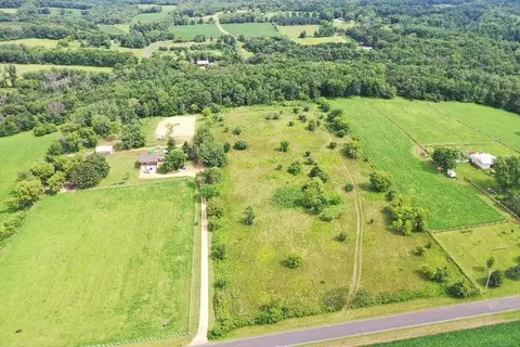 9 85 Acres Stevenson Dr, Poynette, WI 53955 photo 11
