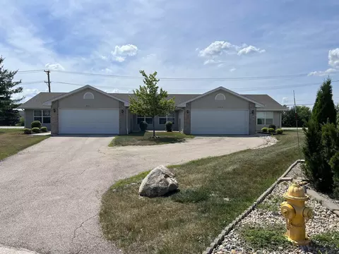 70517053 Sue Ct, Loves Park, IL 61111