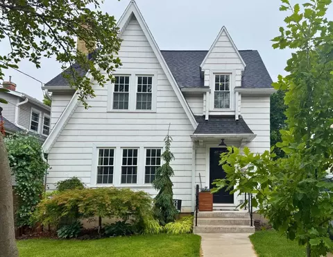 628 Sprague St, Madison, WI 53711