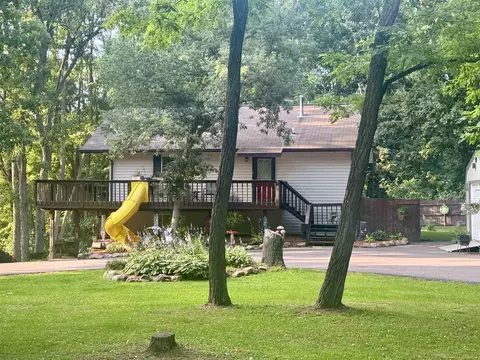 w1720 Southern Road, Wisconsin Dells, WI 53965